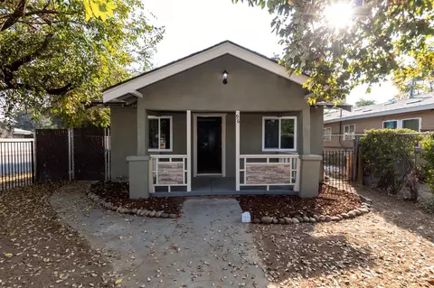 96 E Oleander Ave, Fresno, CA 93706 photo 1