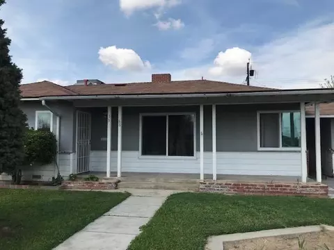 1356 Pine St, Selma, CA 93662 photo 1