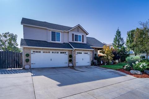 2184 Spruce Ave, Clovis, CA 93611 photo 1