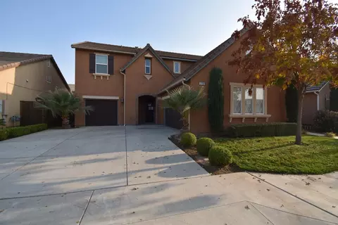 3780 Richmond Ave, Clovis, CA 93619 photo 1