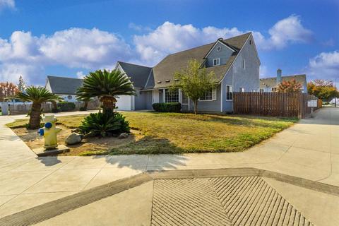 1212 Burl Ave, Clovis, CA 93611 photo 1