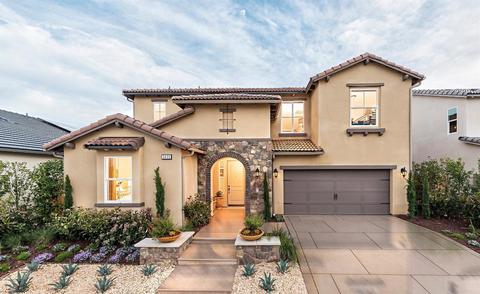 1678 N Whitmore, Clovis, CA 93619 photo 1
