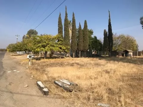 16793 Amador St, Madera, CA 93638 photo 1