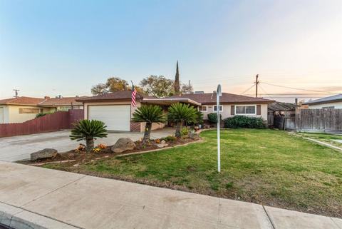 934 W Fairmont Ave, Clovis, CA 93612 photo 1