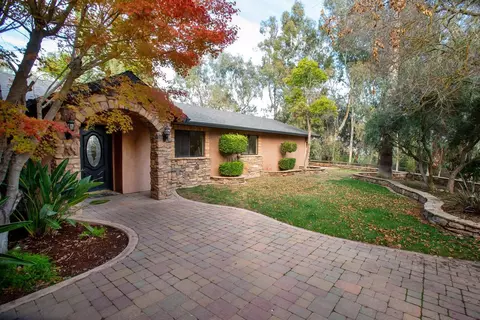 35303 Bonadelle Ave, Madera, CA 93636 photo 1