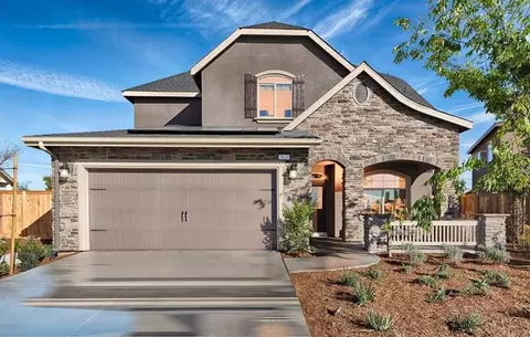4074 Alamos, Clovis, CA 93619 photo 1
