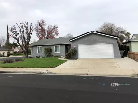 1639 Santa Ana Ave, Clovis, CA 93611 photo 1