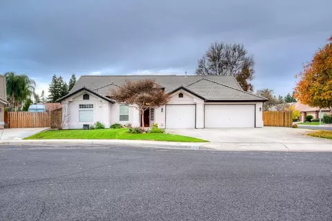 503 W Fallbrook Ave, Clovis, CA 93611 photo 1