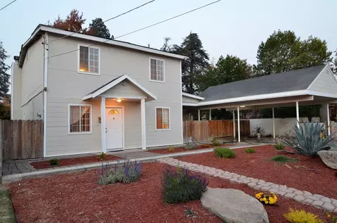 621 E Floradora Ave, Fresno, CA 93728 photo 1