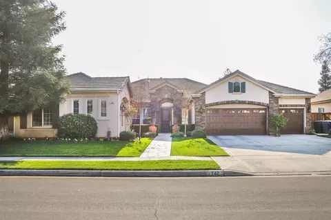 742 W Quincy Ave, Clovis, CA 93619 photo 1