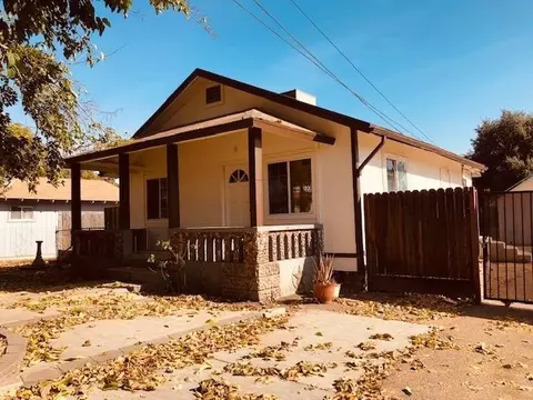 209 Stadium Rd, Madera, CA 93637 photo 1