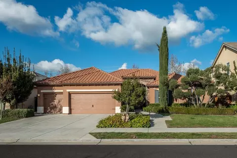 3641 Serena Ave, Clovis, CA 93619 photo 1