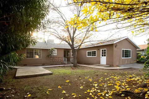 2524 Woodworth Ave, Clovis, CA 93612 photo 1