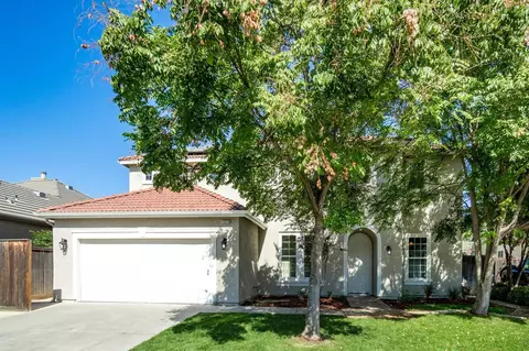 11070 E Greenbury Way, Clovis, CA 93619 photo 1