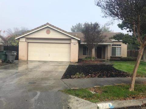 2677 Rhine Ct, Madera, CA 93637 photo 1