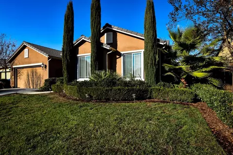 801 Bellis Ave, Dinuba, CA 93618 photo 1