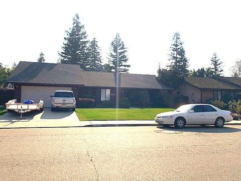 3049 E Douglas Ave, Visalia, CA 93292 photo 1