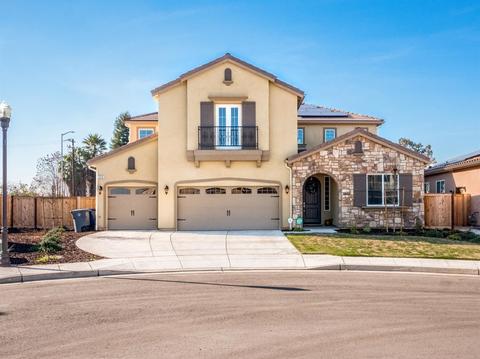3688 Amanecer Ave, Clovis, CA 93619 photo 1