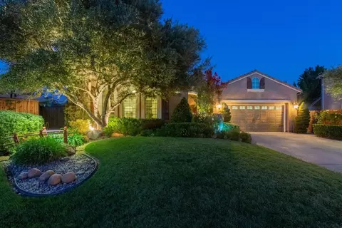 2560 Serena Ave, Clovis, CA 93619 photo 1