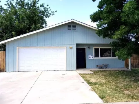 459 E Polk St, Coalinga, CA 93210 photo 1