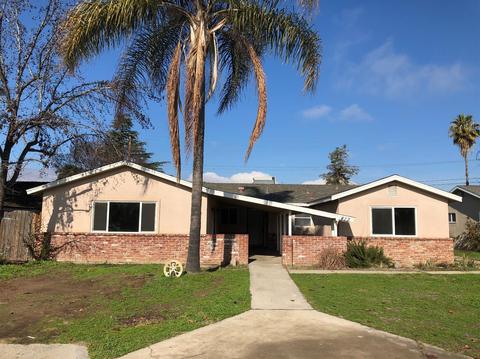 413 Scott Ave, Clovis, CA 93612 photo 1