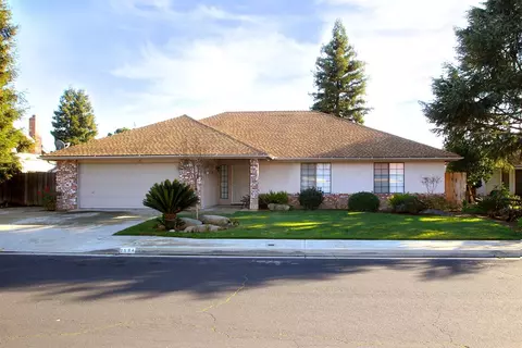 2584 Lincoln Ave, Clovis, CA 93611 photo 1