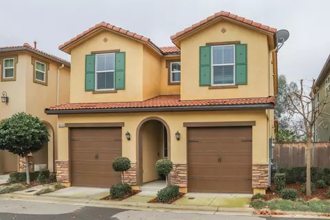 3676 Richmond Ave, Clovis, CA 93619 photo 1