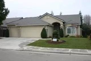 236 N Bianchi Ave, Clovis, CA 93612 photo 1