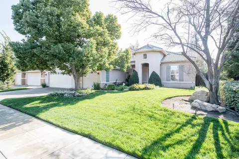 66 W El Paso Ave, Clovis, CA 93611 photo 1