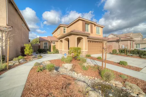 3551 Buckingham Ave, Clovis, CA 93619 photo 1