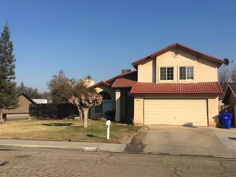 1108 Lyon Ave, Sanger, CA 93657 photo 1