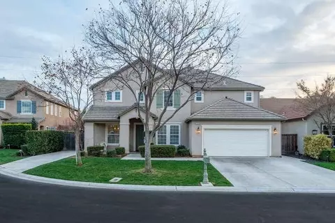 11079 E Mitchell Peak Way, Clovis, CA 93619 photo 1