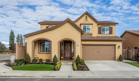 603 Kaweah Ave, Clovis, CA 93619 photo 1