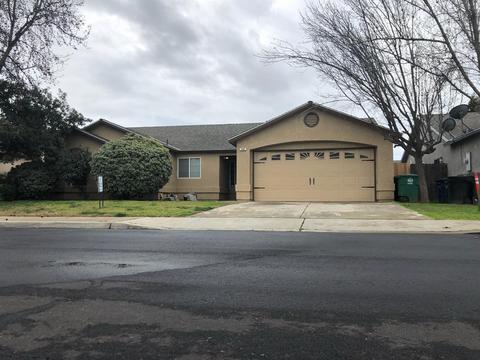 505 7th St, Sanger, CA 93657 photo 1