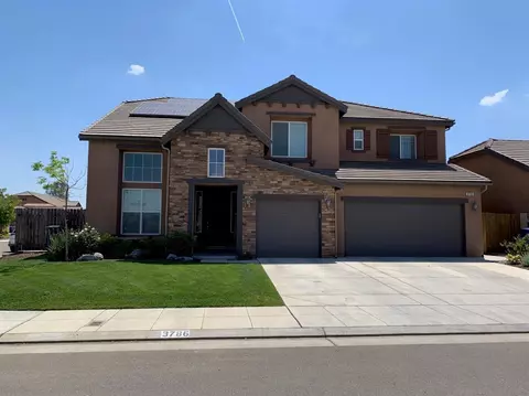 3786 Robinwood Ave, Clovis, CA 93619 photo 1