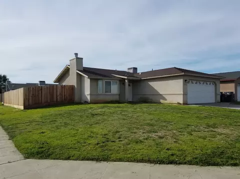 1244 Carmen Ave, Madera, CA 93638 photo 1