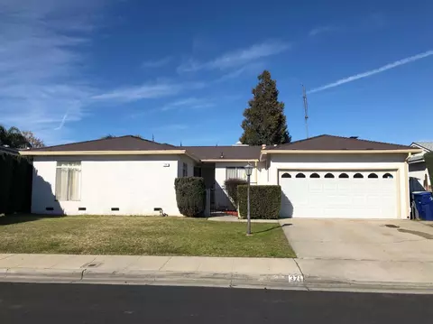 371 W Swift Ave, Clovis, CA 93612 photo 1