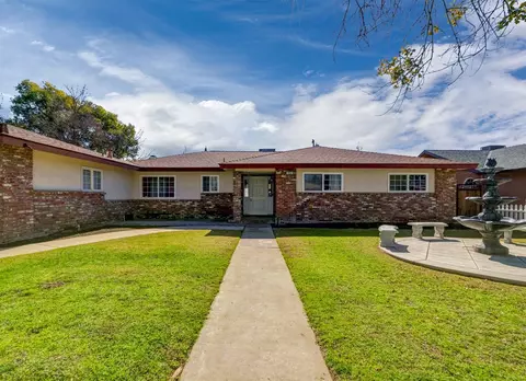2808 Summer Ln, Madera, CA 93637 photo 1