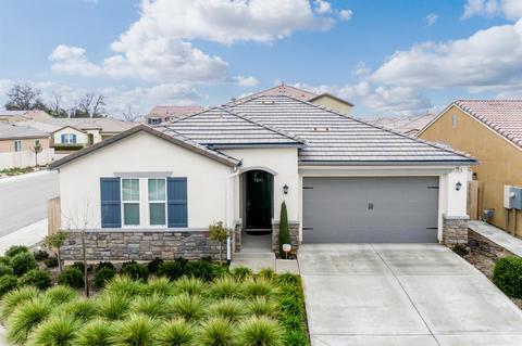 3859 Mecca Ave, Clovis, CA 93619 photo 1