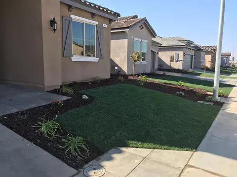 470 Bo Tree Ln, Madera, CA 93637 photo 1