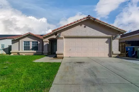 655 Macadamia Ave, Madera, CA 93637 photo 1