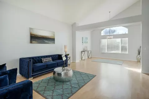 1926 Decatur Ave, Clovis, CA 93611 photo 1