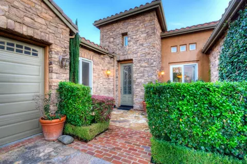 3662 Everglade Ave, Clovis, CA 93619 photo 1