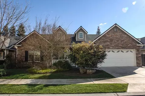 466 Everglade Ave, Clovis, CA 93619 photo 1