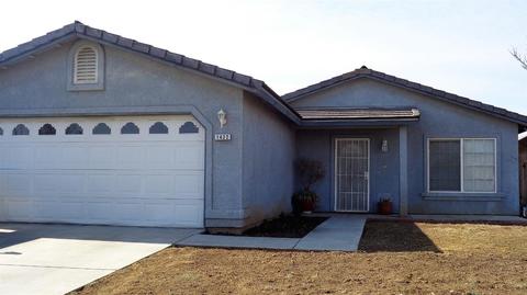 1422 Toluca Way, Madera, CA 93638 photo 1