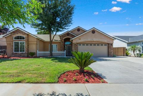 2121 Oak Ave, Sanger, CA 93657 photo 1