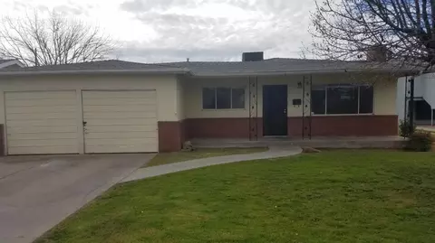 1812 W 4th St, Madera, CA 93637 photo 1