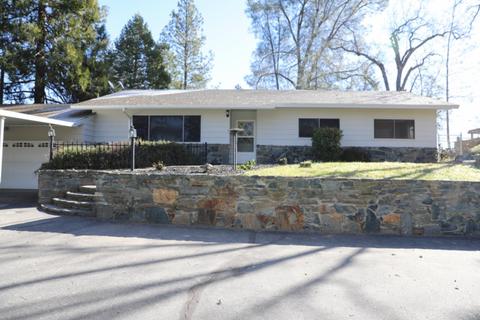 39753 Pine Ridge Rd, Oakhurst, CA 93644 photo 1