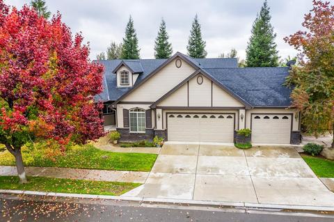 616 Moody Ave, Clovis, CA 93619 photo 1
