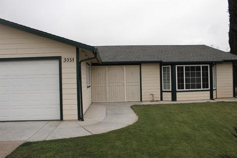 3051 Terry Ave, Clovis, CA 93612 photo 1